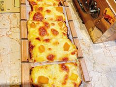 榴芒披萨-喝丢一只鞋辣炒海鲜小烧烤(三八广场店)