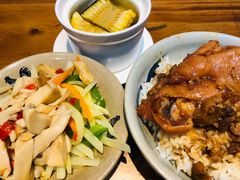 -红猪卤肉饭(大西洋美食城店)