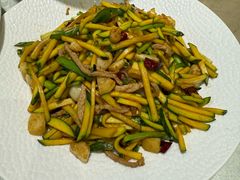-品味居·首店·大连鲜活海鲜大连菜(东港店)