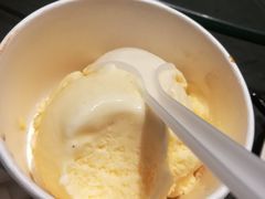香草冰激凌-黄三怪(无影山北路店)