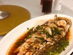 清蒸大黄鱼-金海湾海鲜排档(朱家尖店)
