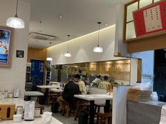大堂-李与白包子铺(桐梓林店)
