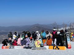 -中旅松花湖滑雪场