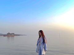 -亮河湾山庄