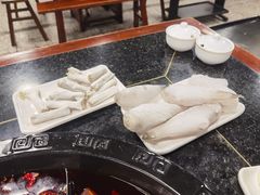 耗儿鱼-邓莽子老火锅(中兴路总店)