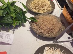 -杨氏青龙虾·羊蝎子(托乐嘉店)