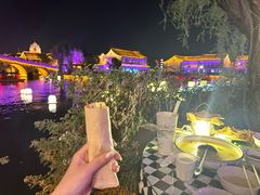 -湖光月色临湖音乐餐厅(台儿庄古城店)