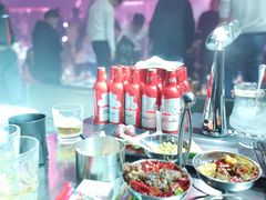 -简奥斯汀·赫本酒吧