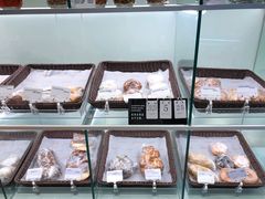 面包甜点陈列柜-西点坊(浦东香格里拉店)