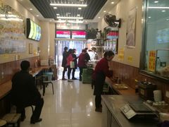 大堂-真素诚·清真(新华路店)