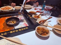 -老牌坊云南鱼豆花火锅(哈西万达店)
