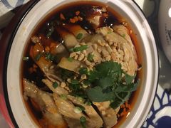 -卢大鲜鱼头捞饭(美利广场店)
