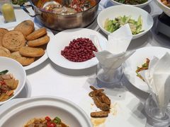 -鱼鲜饭香·招牌汽锅剁椒鱼头王