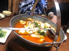 -老滇山寨•云南特色菜•地方菜•民族风情歌舞表演(金碧店)