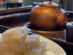 竹炭马拉糕-悦湖公馆