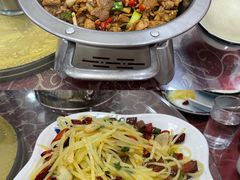 -湖南人家湘菜馆(镇江路店)