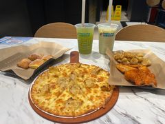 -达美乐比萨(红山店)