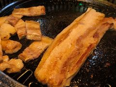 -豚豚猪村烤肉·韩国烤肉(总店)