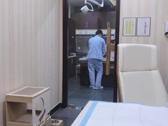 -宠爱国际动物医院·疑难骨科·心肾内科·皮肤科(太阳宫店)