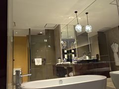 -广州白云机场雅高铂尔曼大酒店