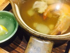 松茸土瓶蒸-花潮料理艺食馆(世欧广场店)