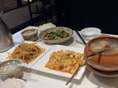 -怡得饭庄·30年老店·宋大妈昆明菜