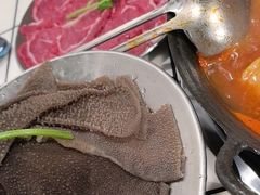 -鹿鸣山草本茶香火锅(园西路店)