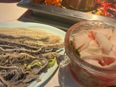 -二荆条·蜀鲜汇城市森林火锅