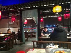 大堂-红蜡烛•瓦罐粥家常菜•夜宵(中山路店)