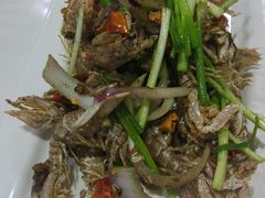 -虾弄弄海派小龙虾·牛羊蝎子火锅