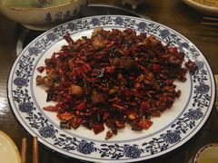 -黄桷树曹家私房菜(江与城店)