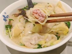 -周素珍湖州大馄饨(直戒坛寺巷店)