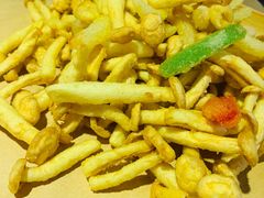 翠花炸鲜蘑-关东小磨东北菜(上海长风大悦城店)