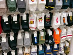 -hotwind热风(中贸广场店)