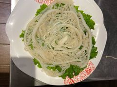 百叶-密友回转自助火锅(世茂国际广场店)