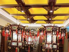 -梅龙镇酒家(南京西路总店)