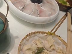 -洪氏嗨捞·猪肚鸡火锅(阳光天地店)