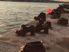 -多瑙河畔鞋履雕塑