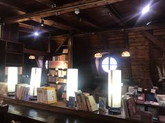 -良友书坊(安徽路店)