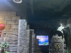 -暴风岛沉浸式体验馆(百联世纪店)