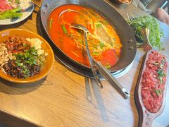 -贵厨酸汤牛肉(小十字店)