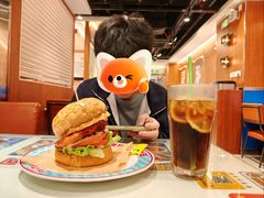 吉列猪扒牛角包-可俊·港式茶餐厅(体育中心店)