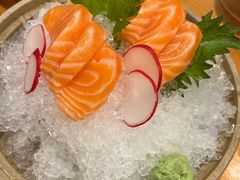 -晶吉·居酒屋·烧鸟·生鱼饭(中山区民主广场店)
