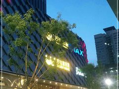 -万达广场(龙湖店)
