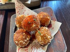 西班牙伊比利亚火腿奶油球-BROWNSTONE布朗石西班牙餐厅(富城店)