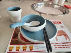 -左庭右院鲜牛肉火锅(浦江欢乐颂店)