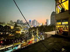 -包整·丝娃娃(一览甲秀楼风景店)