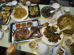 -东顺全羊坊烧烤炒菜莜面(张北店)