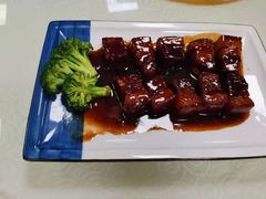 -合和美食馆(壹村东心岭2巷店)