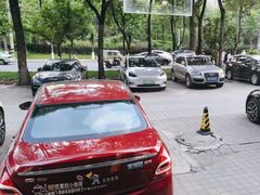 -老船舫·现做活鲜鱼馆(东郊记忆店)
